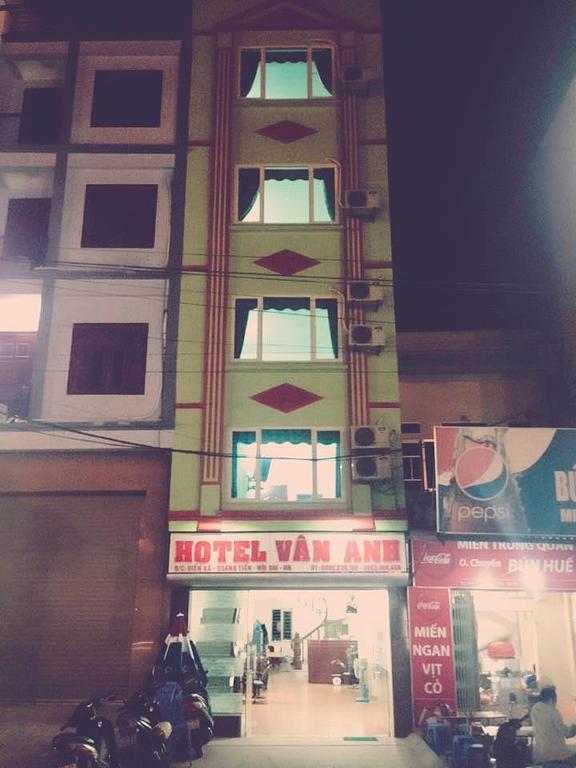 Van Anh Hotel Thạch Lỗi Buitenkant foto